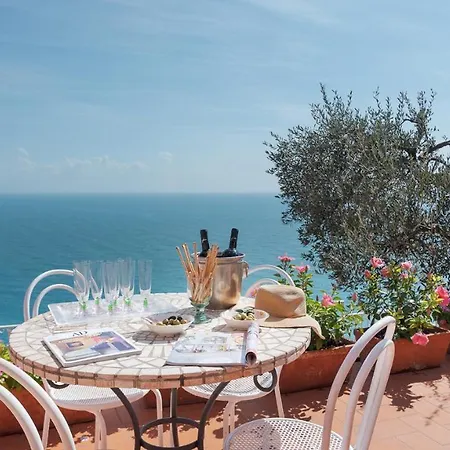 Punta Bianca 8 Villa Ameglia