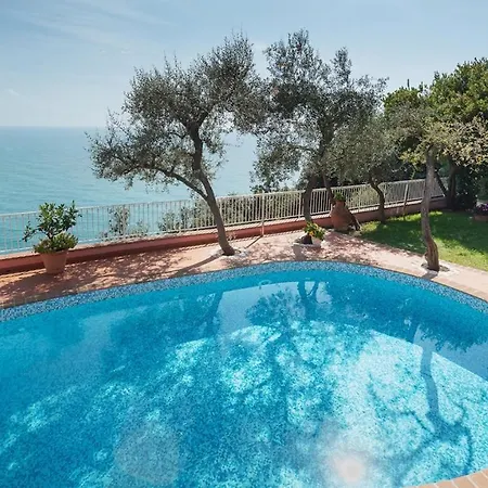 Punta Bianca 8